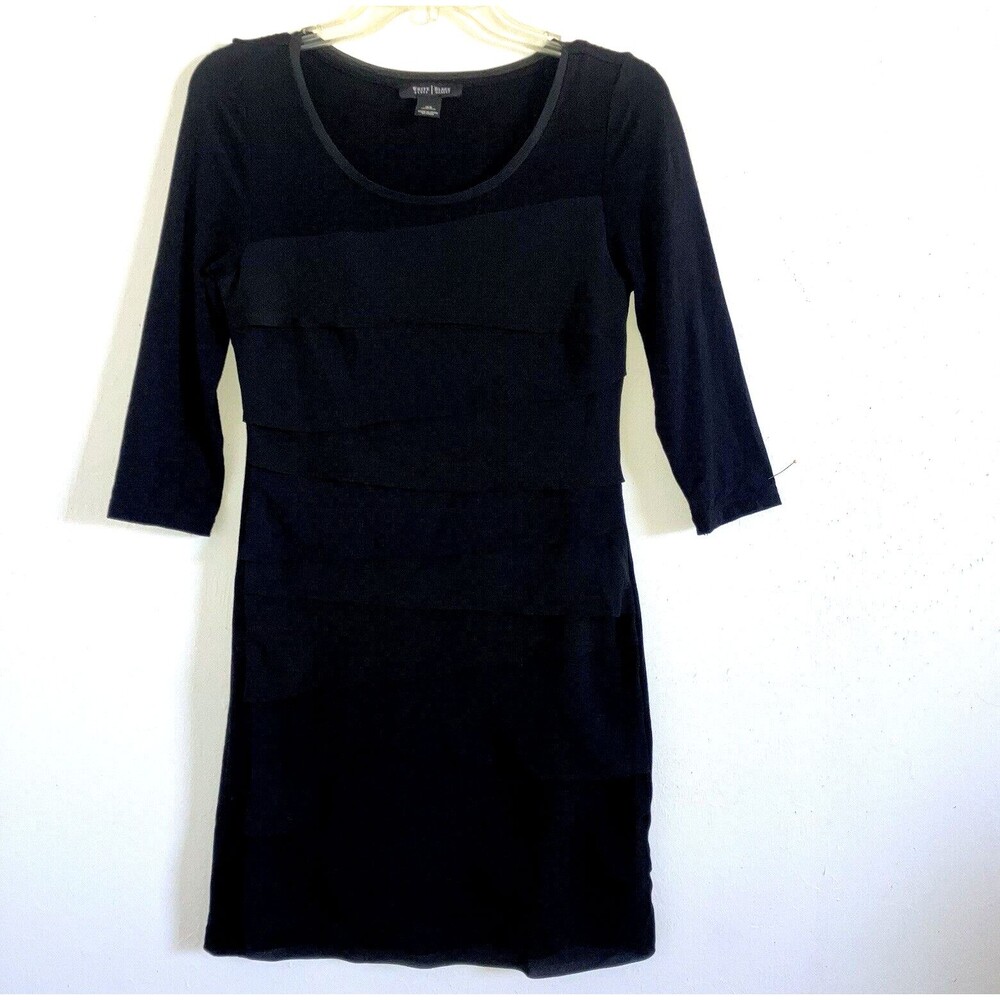 WHITE HOUSE BLACK MARKET XS Solid Black Tiered LBD Dress 3/4 Sleeve Knit Chiffon